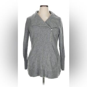 Reserved for buyer h Horst only 1X Isaac Mizrahi live grey ribbed zip cardigan